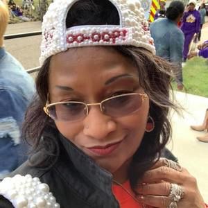 Meet your Posher, Ellen